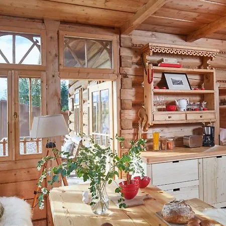 Hruby Gazda - Zabytkowa Goralska Na Wylacznosc