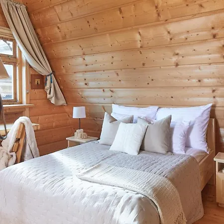 Hruby Gazda - Zabytkowa Goralska Na Wylacznosc